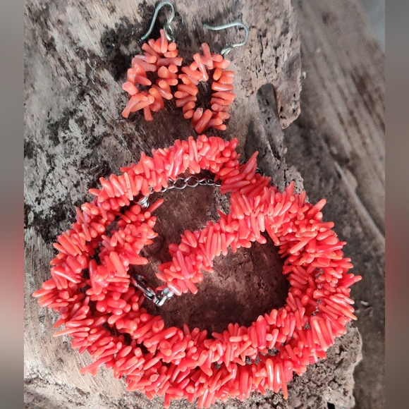 Vintage Red Branch Coral Necklace and Earrings Set - Picture 2 of 16